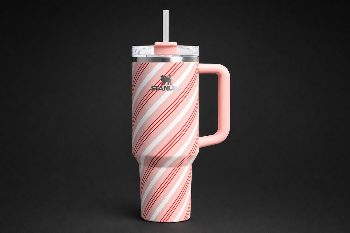 Stanley Quencher H2.0 40 oz Tumbler - Strawberry Twist