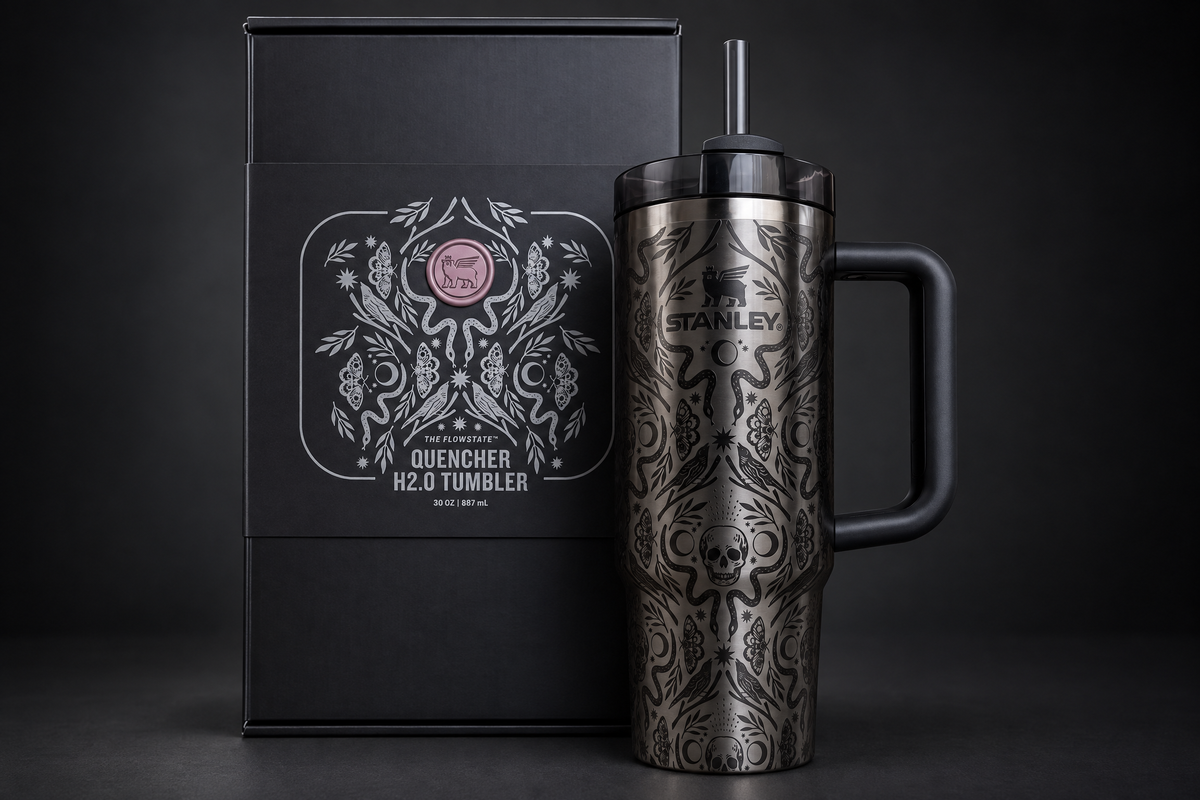 Stanley Quencher H2.0 30 oz Tumbler - Deadly Damask with box